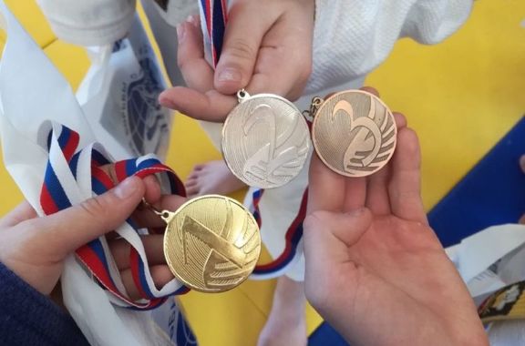 Бийские спортсмены доминировали на межрегиональном турнире памяти Владимира Мирошниченко